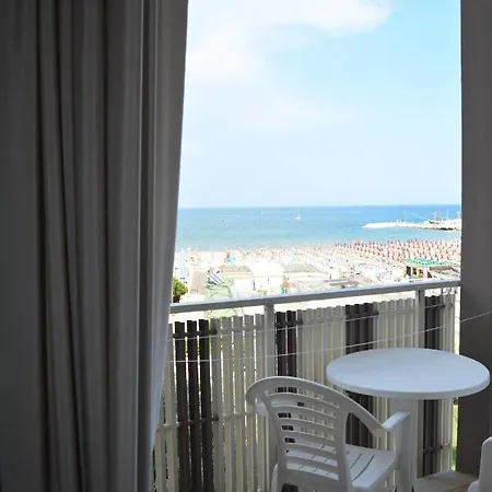 Viamare Hotel 3* Milano Marittima