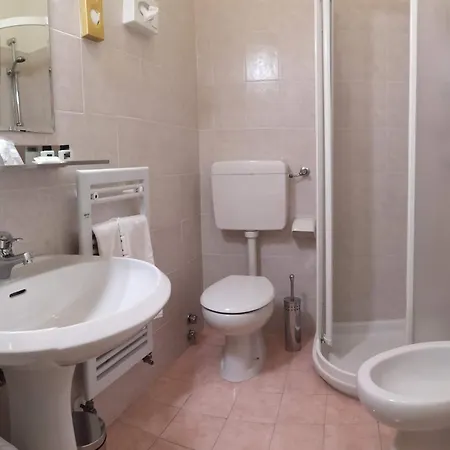Viamare Hotel Морской Милан