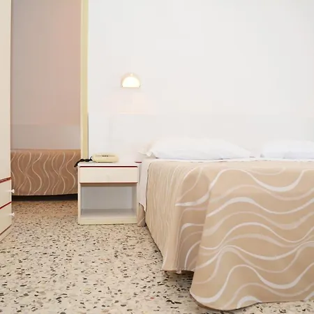 Viamare Hotel Морской Милан